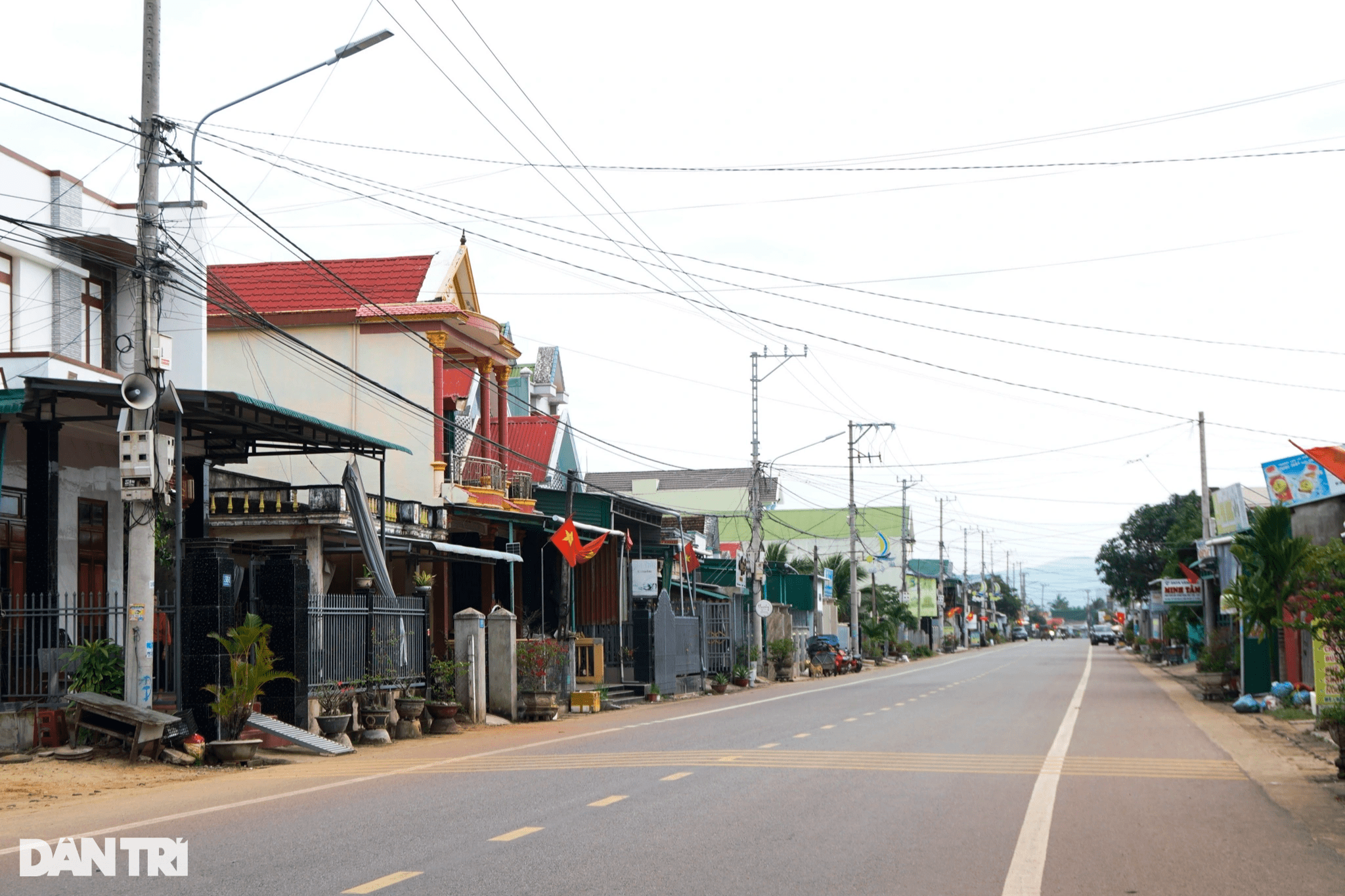 Ngư dân tỷ phú ở làng biển nhiều biệt thự nhất Bình Định - 4