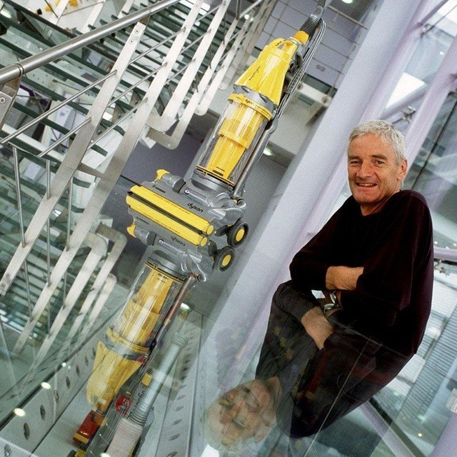 Những sự thật thú vị về Ngài James Dyson - vị kỹ sư, nhà thiết kế, nhà phát minh thiên tài sáng lập ra hãng điện máy Dyson vừa đặt chân tới Việt Nam - Ảnh 1.